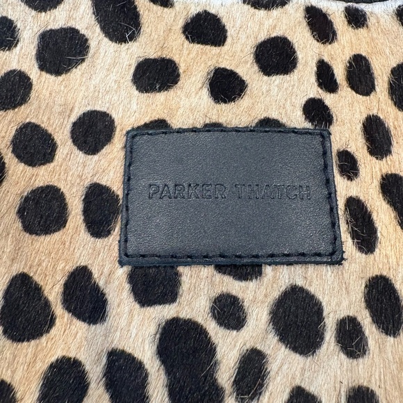 Parker Thatch Little Buddy Leopard Print Bag - Picture 10 of 10